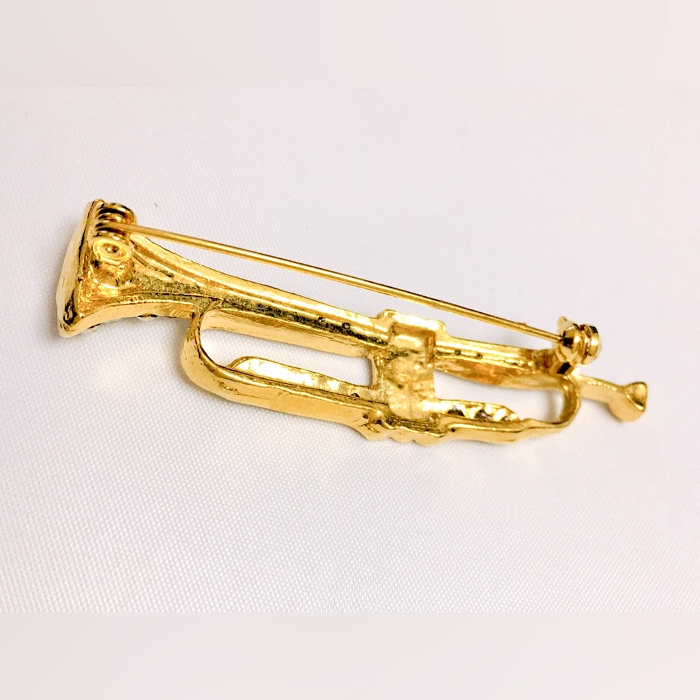 Gold Rhinestone Trumpet Brooch - Picture 4 of 5